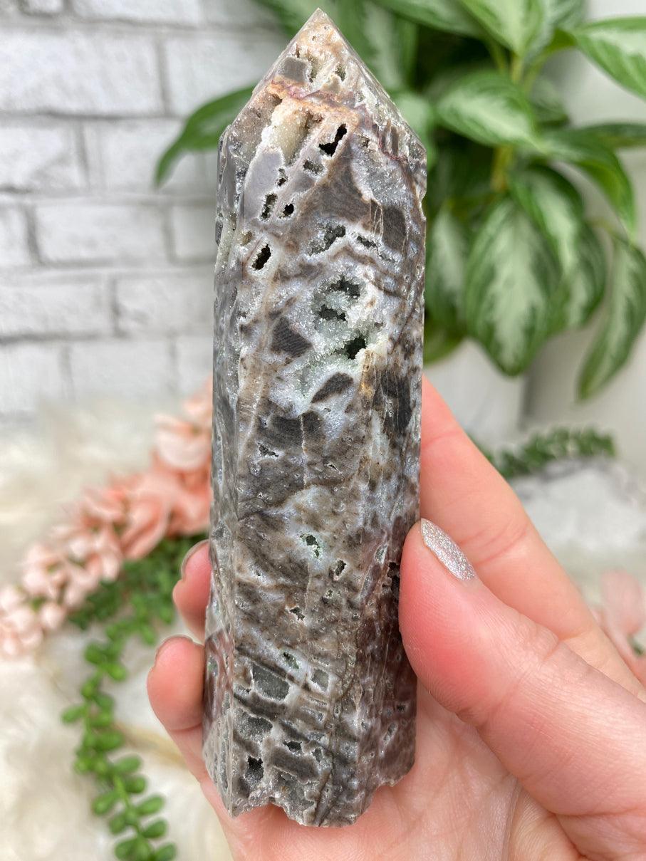 unique-sphalerite-point