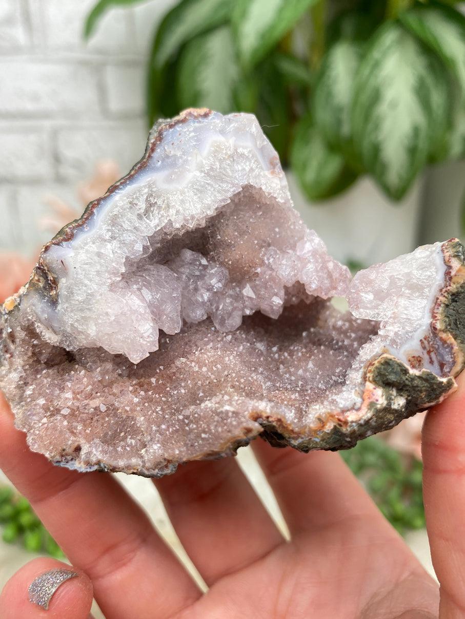 light-pink-morocco-amethyst-geode