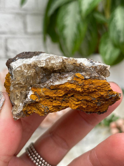 goethite-chalcedony-specimen
