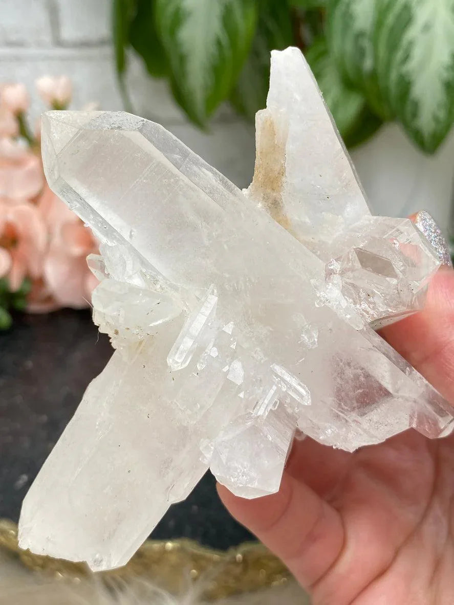 gray-colombian-quartz-cluster