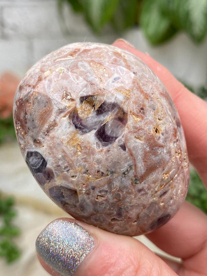 Chevron Amethyst Palms