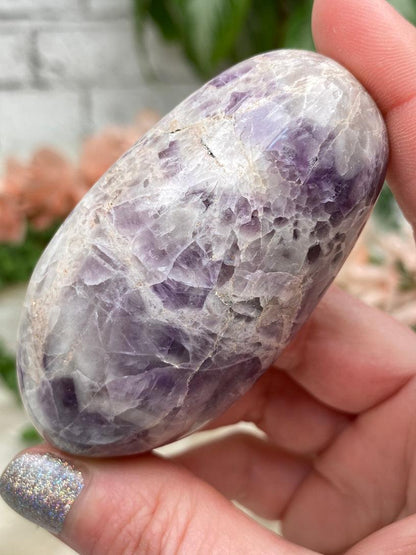 madagascar-chevron-amethyst-stones
