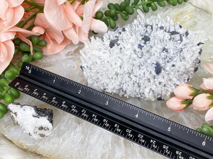 peru-quartz-bournonite-orpiment