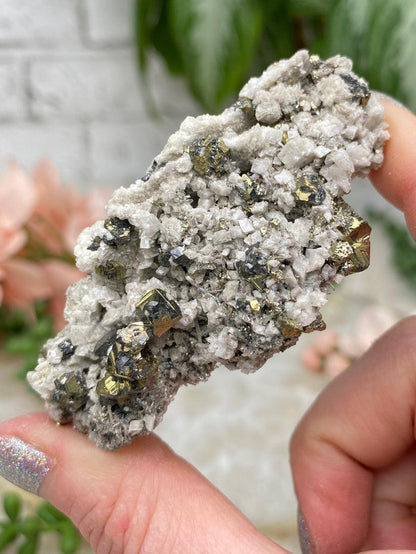 quartz-sphalerite-pyrite-from-peru