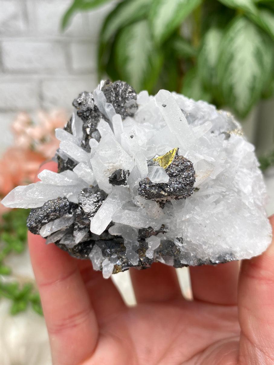 bornenite-cluster-peru