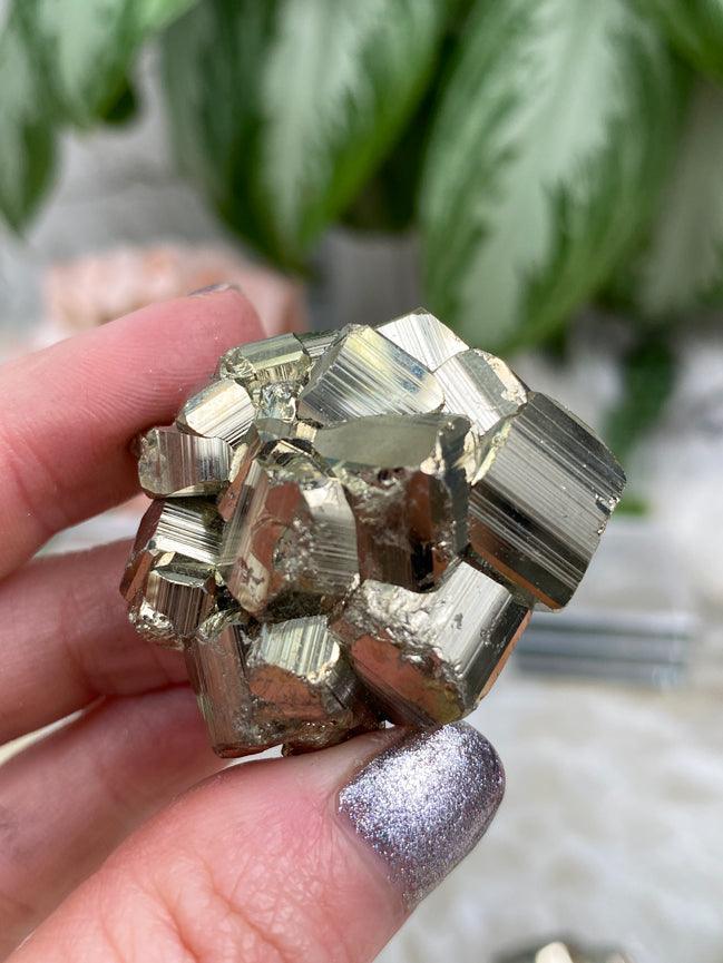 Golden-Pyrite-Clusters