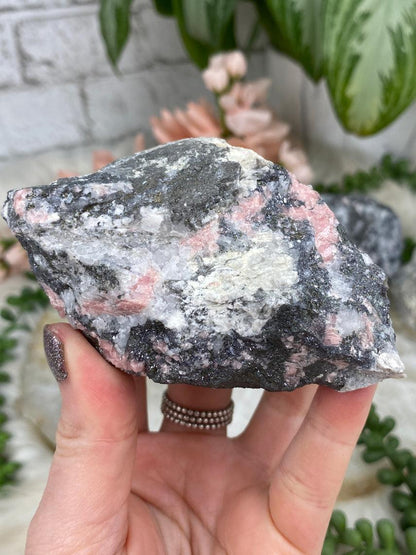 gray-raw-colorado-rhodochrosite