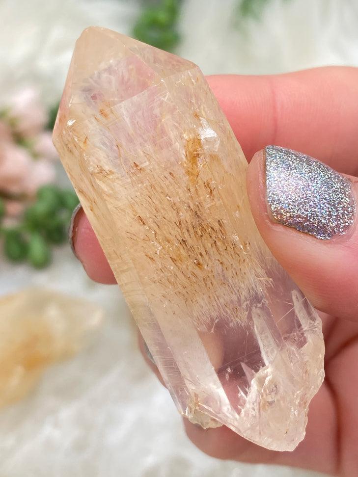 yellow-halloysite-chunky-point