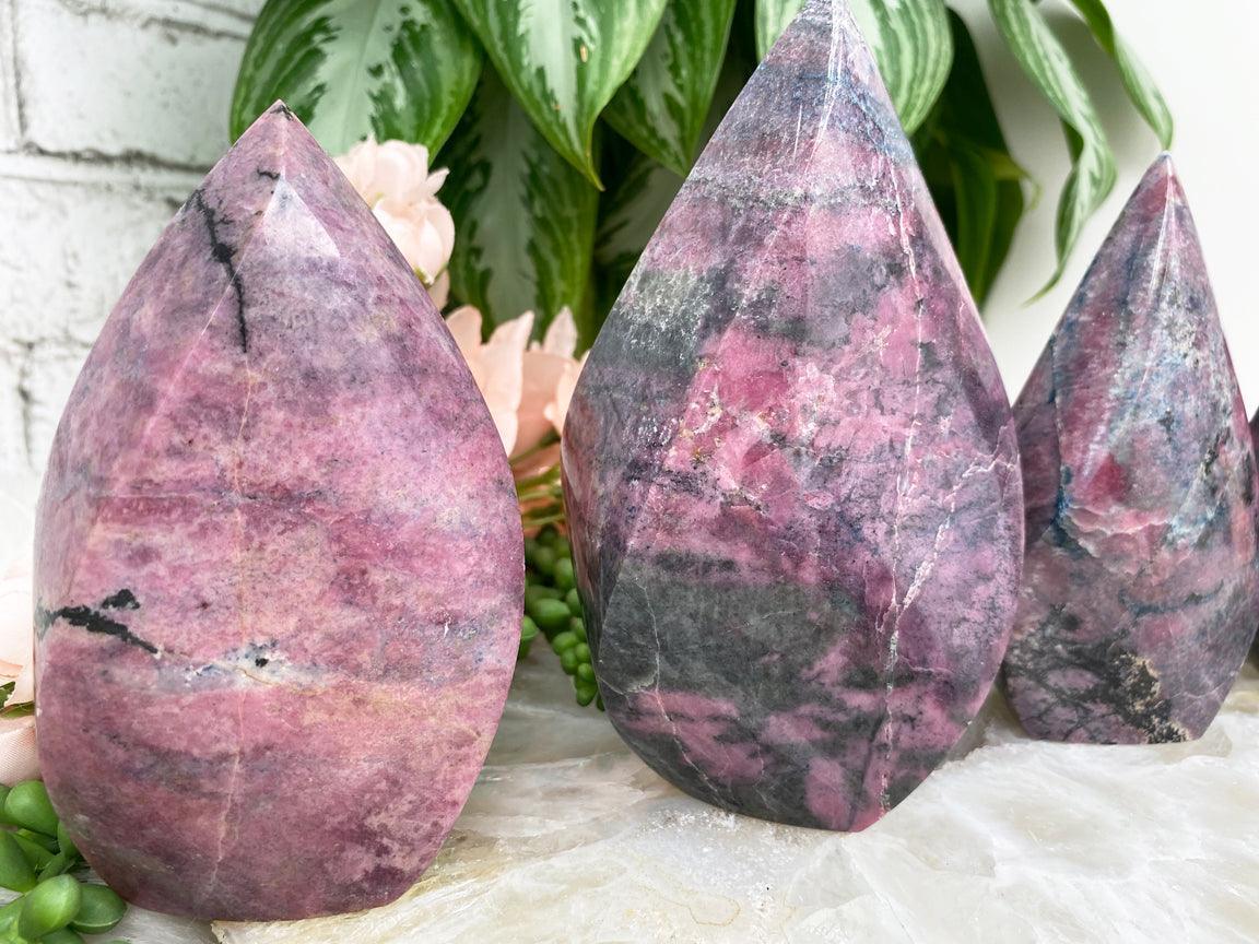    Kyanite-Brazil-Rhodonite-Flames