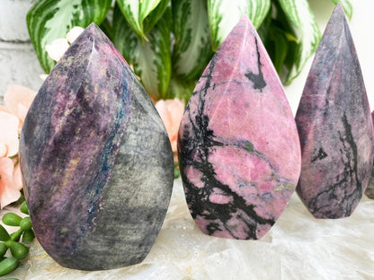 Kyanite-in-Pink-Rhodonite