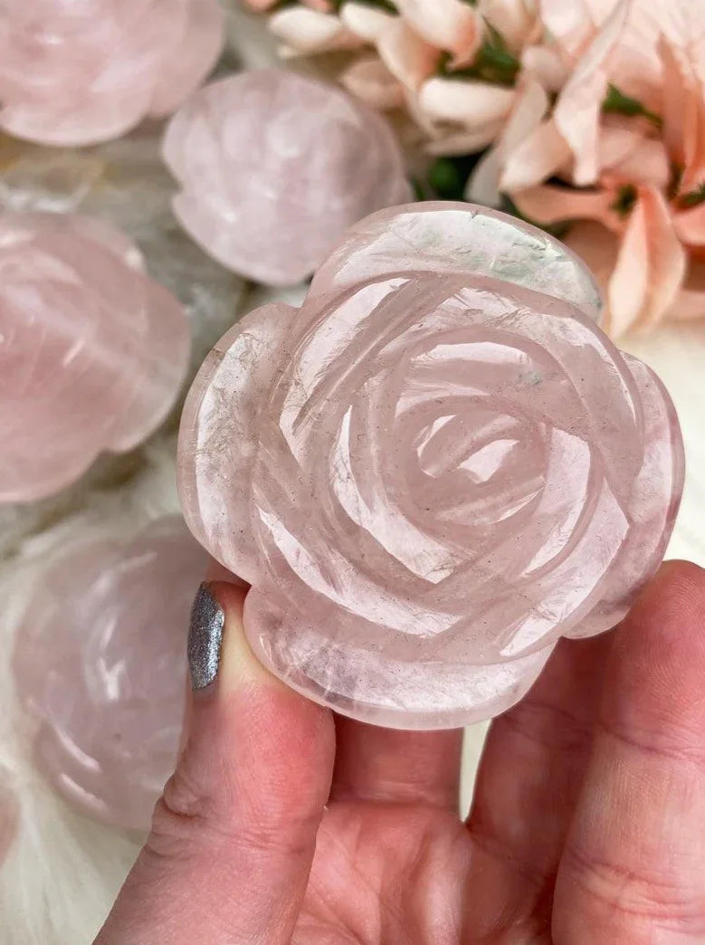 Light-Pink-Rose-Quartz-Rose