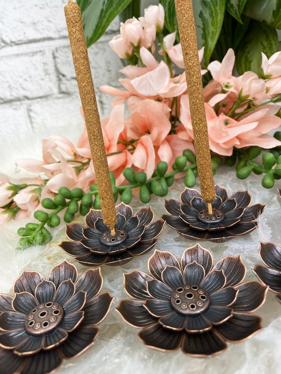 Metal-Lotus-Incense-Holder-with-Palo-Santo-Incense