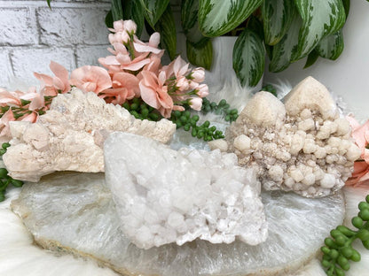 Madagascar-Quartz-Clusters-from-Back