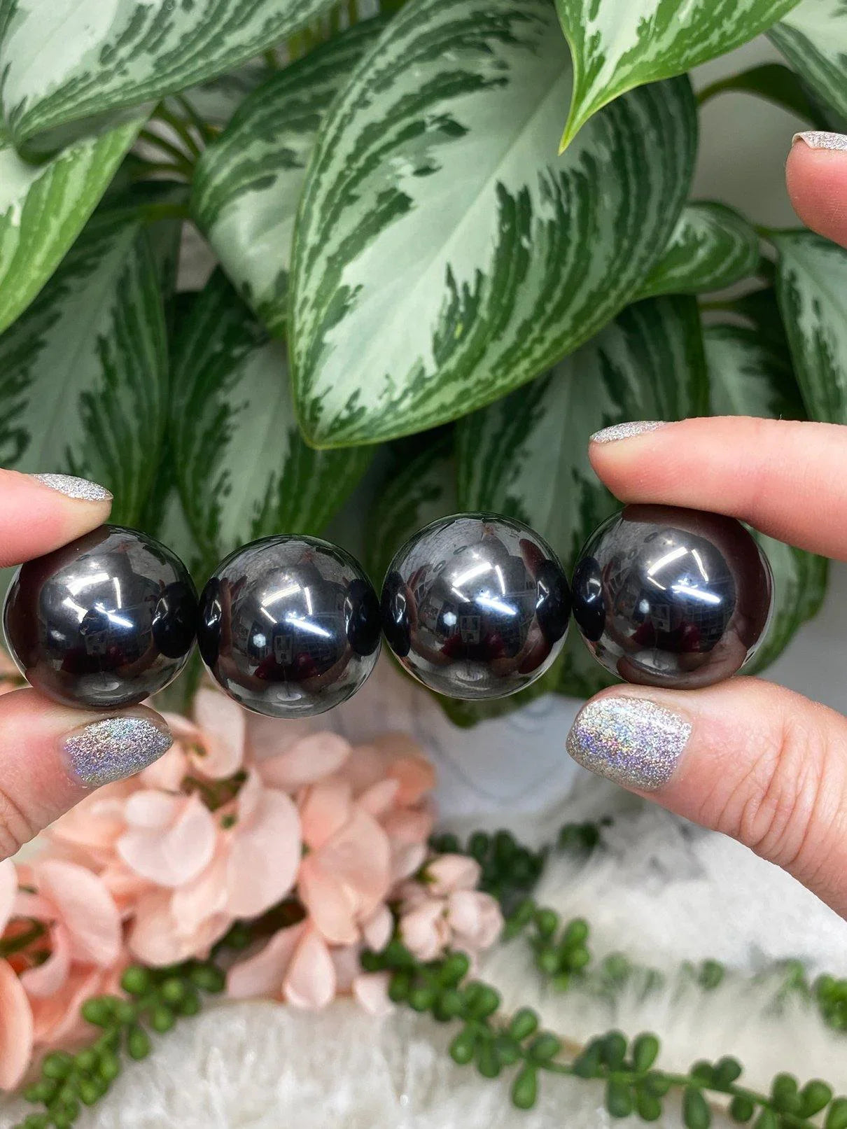 Magnetic-Hematite-Crystal-Balls