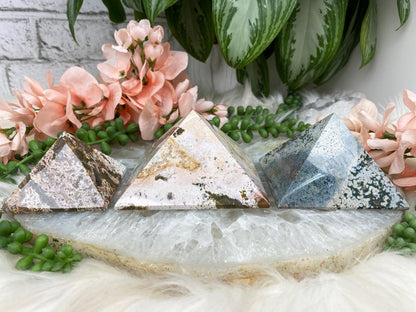 Ocean-Jasper-Pyramid-Carvings