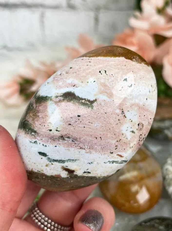 Pink-White-OCean-Jasper-Palm-Stone