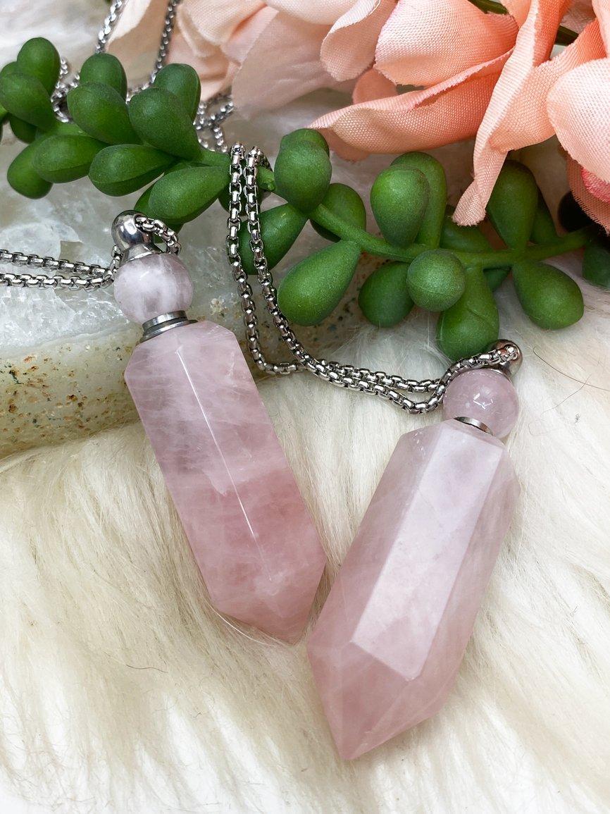 Polished-Rose-Quartz-Vial-Necklace-for-Essential-Oils