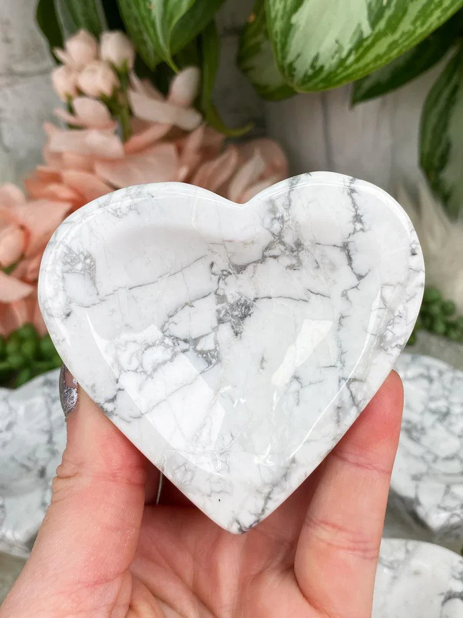 Polished-White-Howlite-Bowl