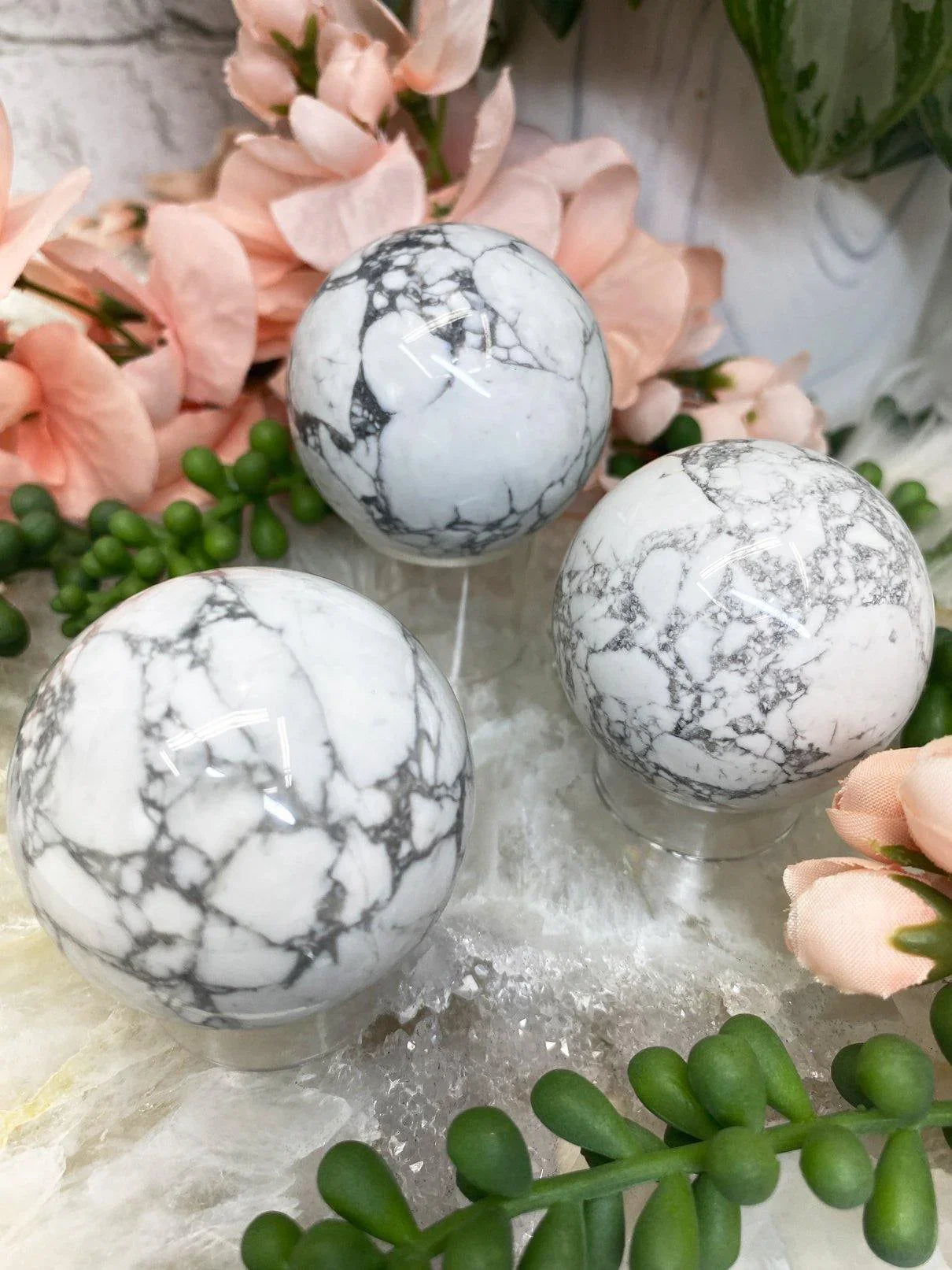 Polished-White-Howlite-Crystal-Spheres-for-Sale