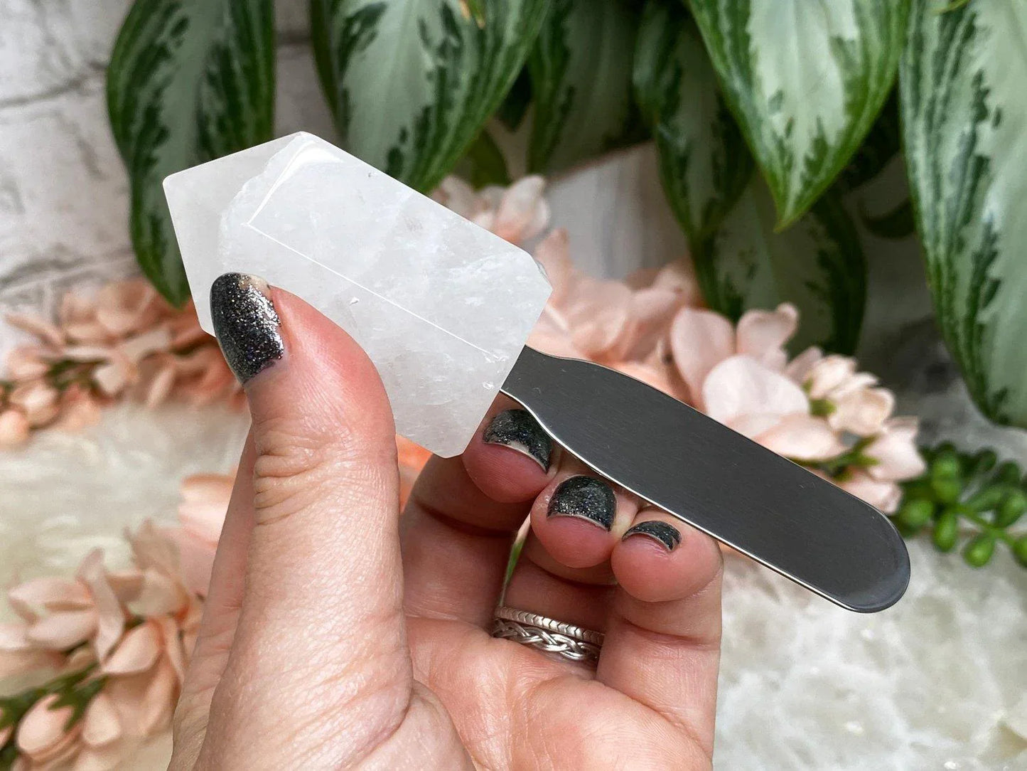 Quartz-Crystal-Point-Charcuterie-Cheese-Knife