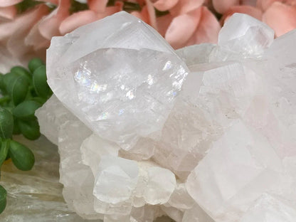 Rainbows-in-Mangano-Calcite