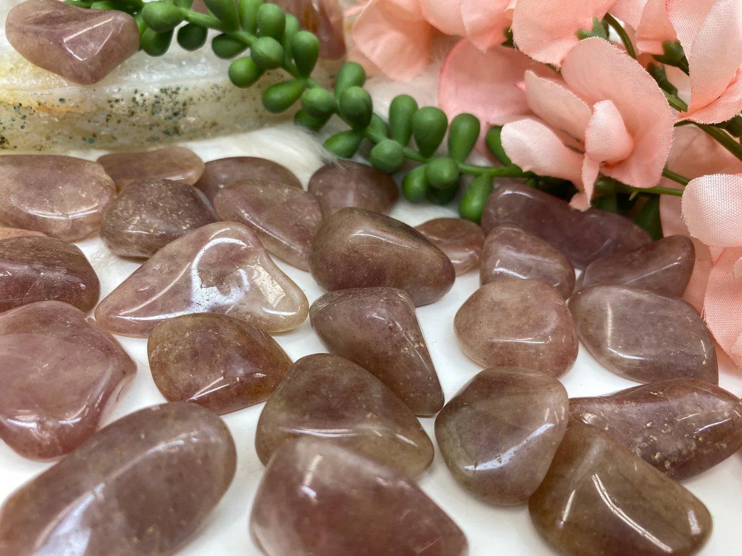 Tumbled-Red-Aventurine-Crystals-for-Gridding