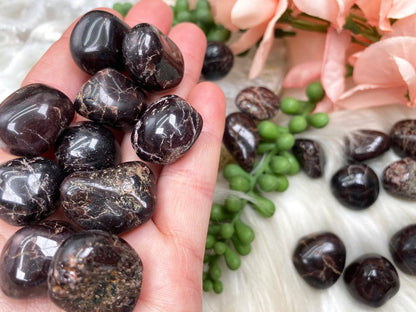 Tumbled-Red-Garnet-for-Sale