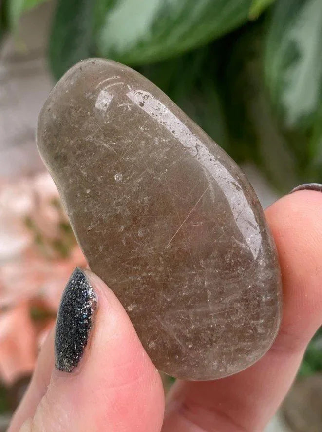 Rutile-in-Smoky-Quartz-Stone
