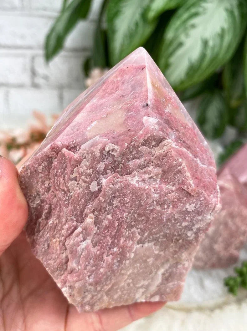 Semi-Raw-Pink-Jasper-Point