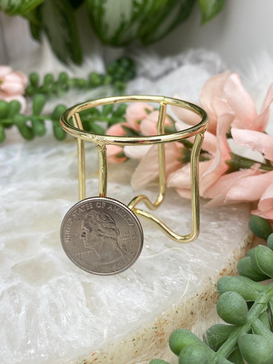 Simple-Metal-Sphere-Stand