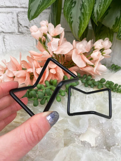 Small-Black-Metal-Stand-for-Crystals