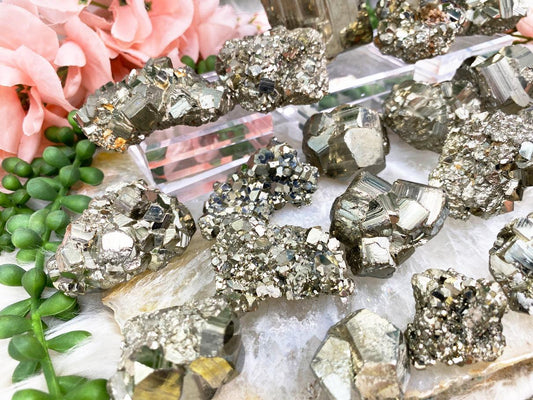    Small-Peruvian-Pyrite-Clusters