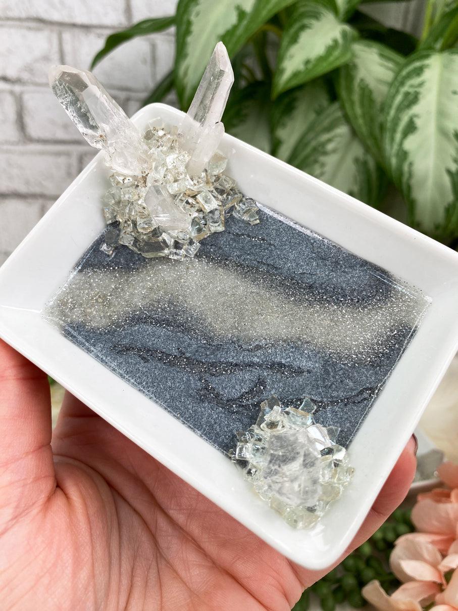 Small-Quartz-Point-Resin-Dish