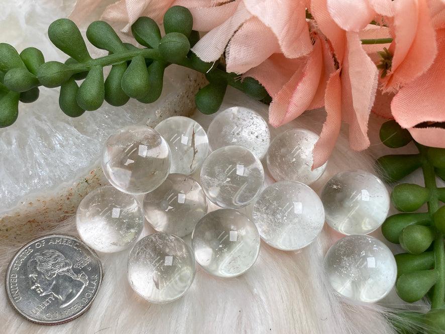      Small-Quartz-Spheres