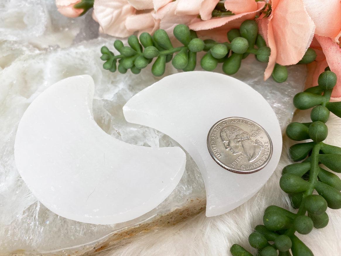 Small-Selenite-Moon-Plate