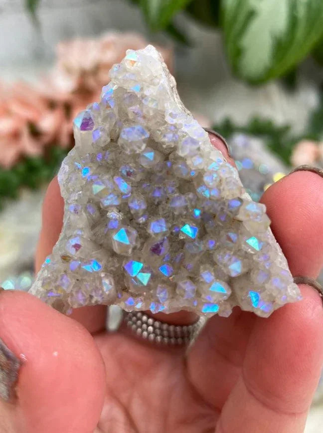 Small-Triangle-Angel-Aura-Quartz