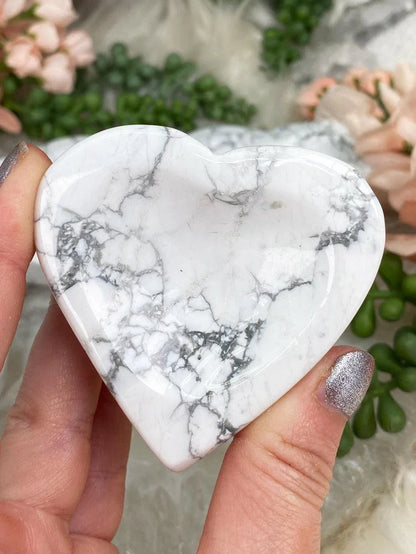 Small-White-Howlite-Heart-Bowl