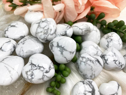 Small-White-Howlite-Puffy-Heart-Stones