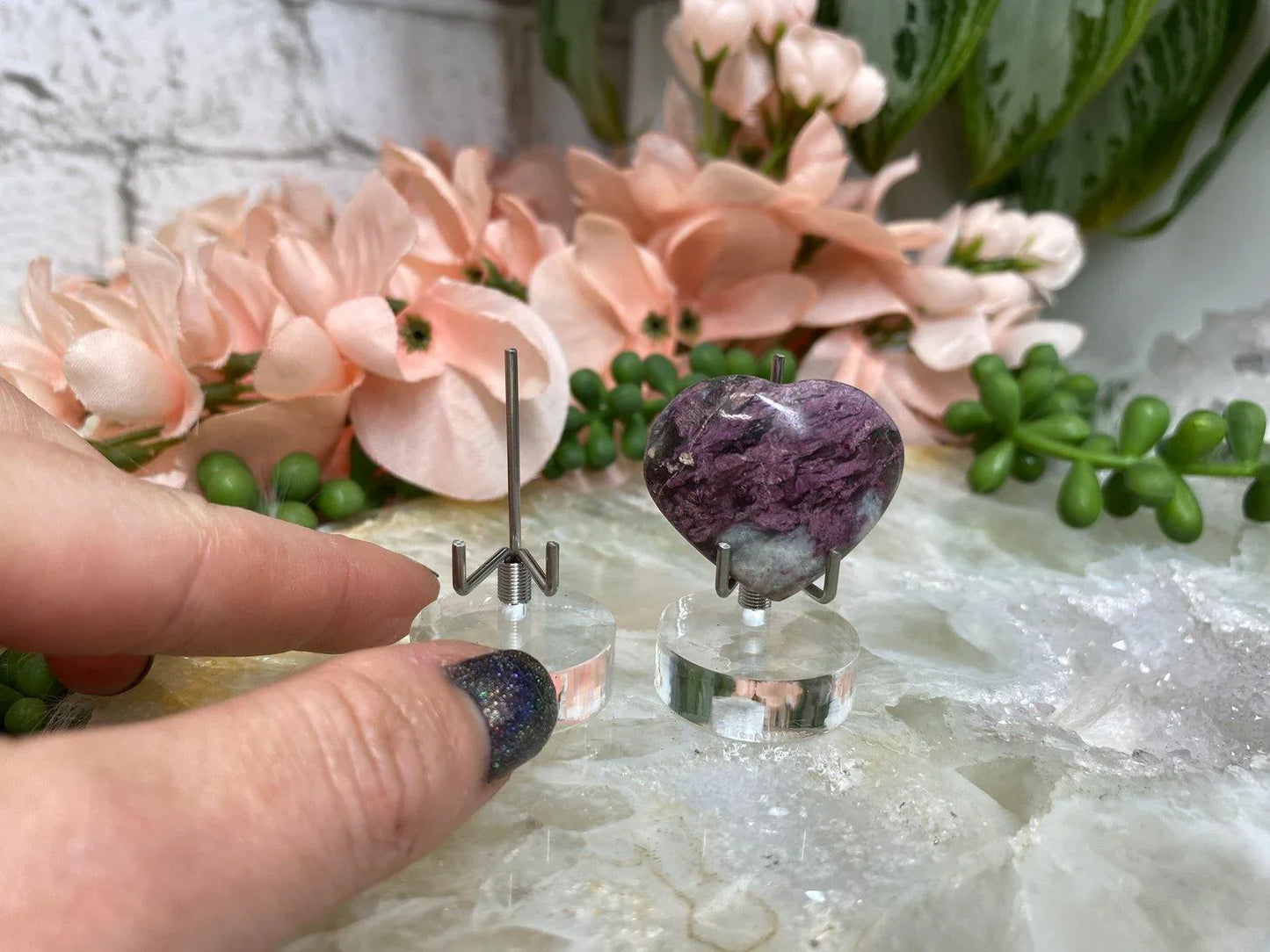 Tiny-Acrylic-Silver-Metal-Arm-Crystal-Displays-Stand-for-sale