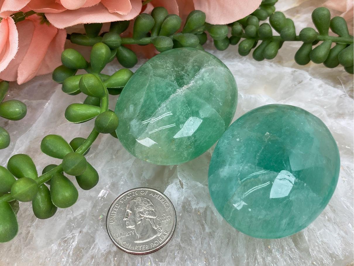 UV-Fluorite-Palm-Stones