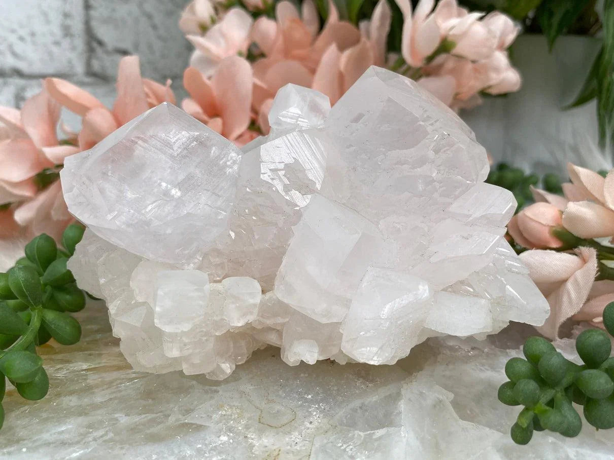 UV-Mangano-Calcite-Cluster-from-China