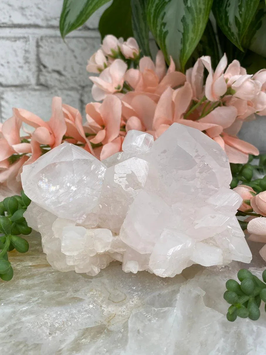 UV-Mangano-Calcite-Cluster