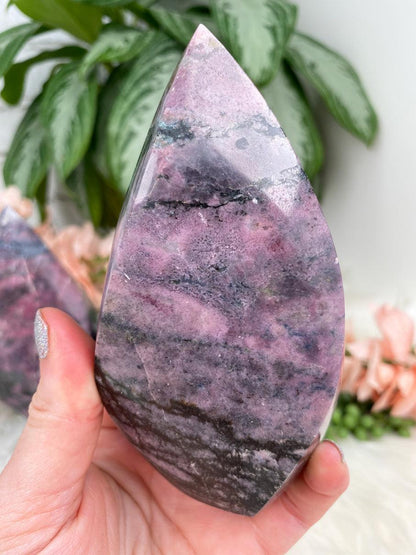 Unique-Brazil-Rhodonite-Flame