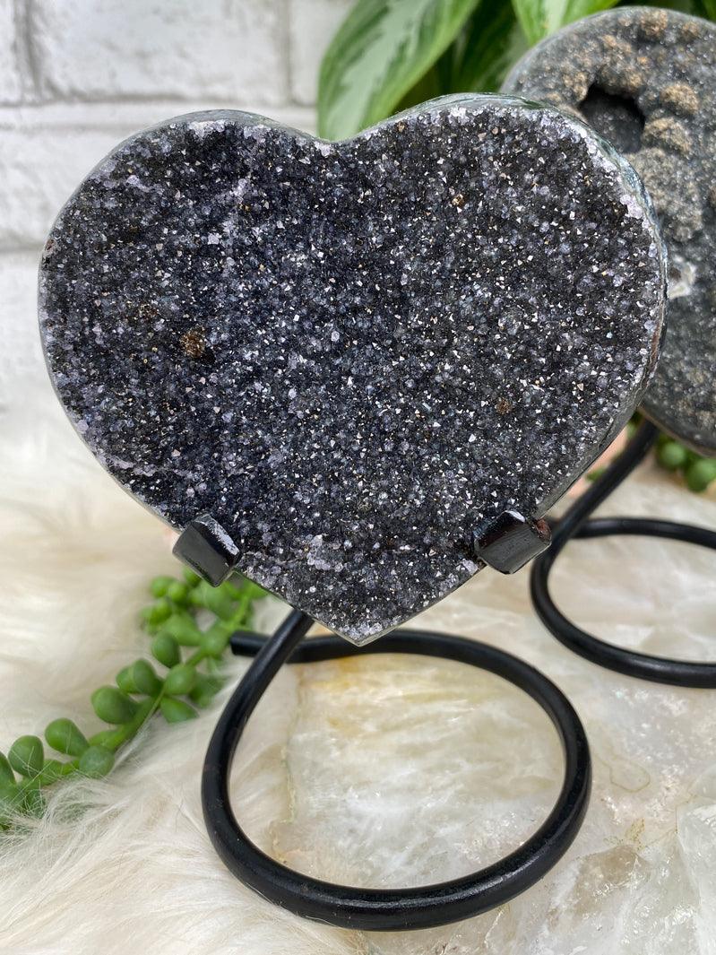 Uruguay-Black-Amethyst-Heart
