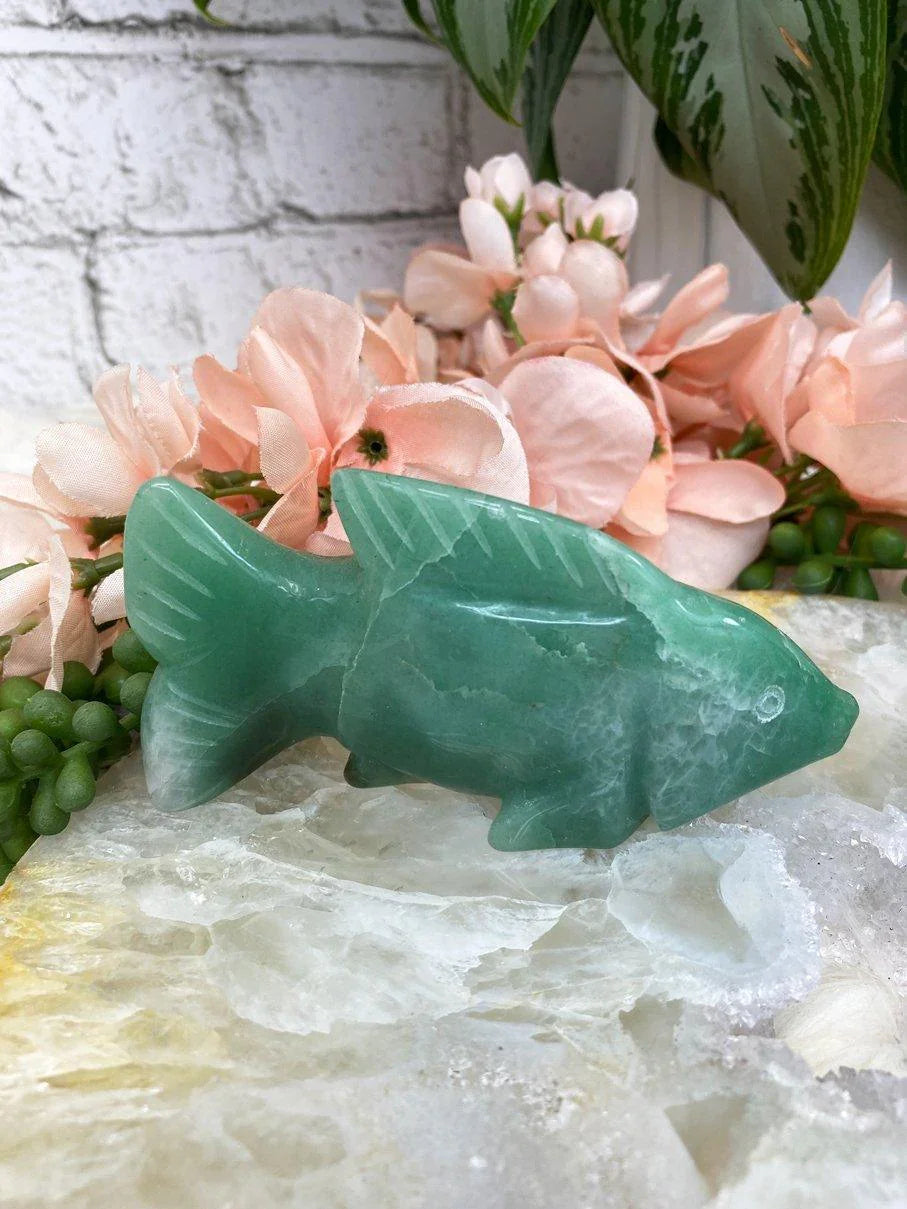 Vibrant-Green-Aventurine-Fish-Crystal