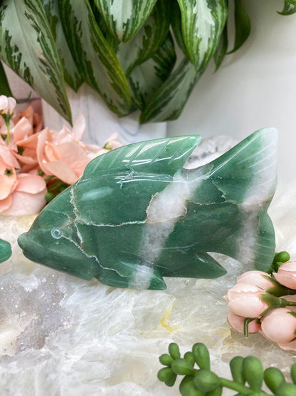White-Green-Aventurine-Fish-Carving
