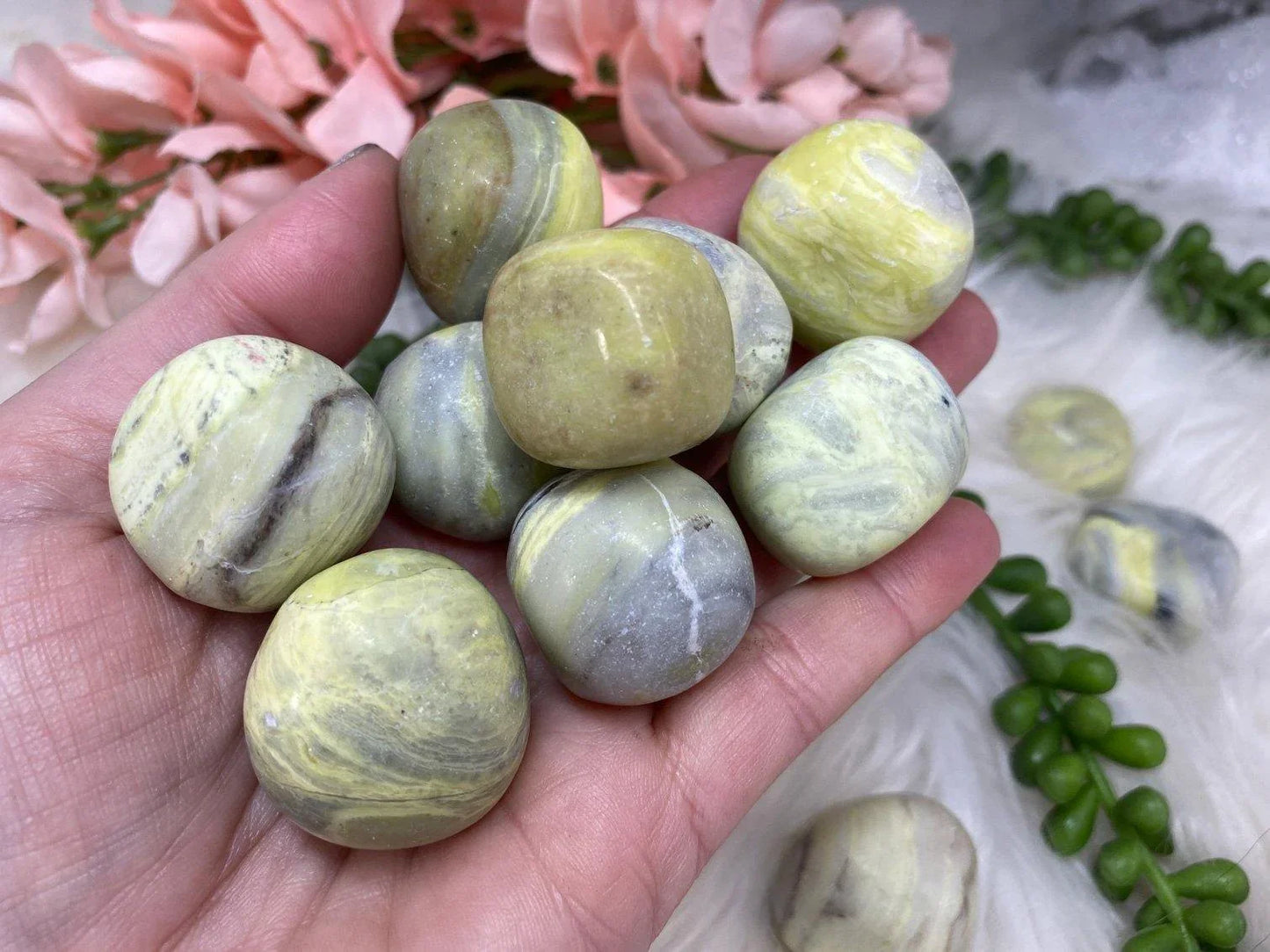 Yellow gray tumbled stones for sale