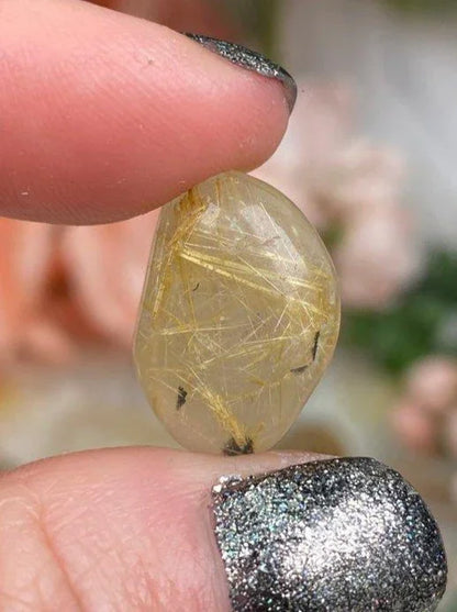 Tumbled-Yellow-Rutile-Quartz