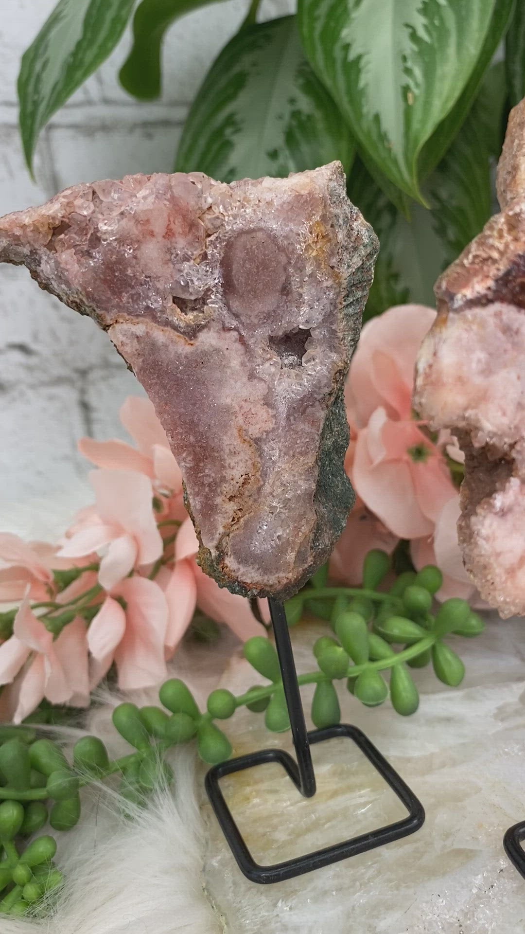 Small-Pink-Amethyst-Displays