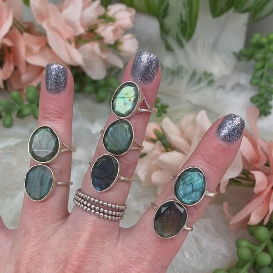 Labradorite-Rings for sale 